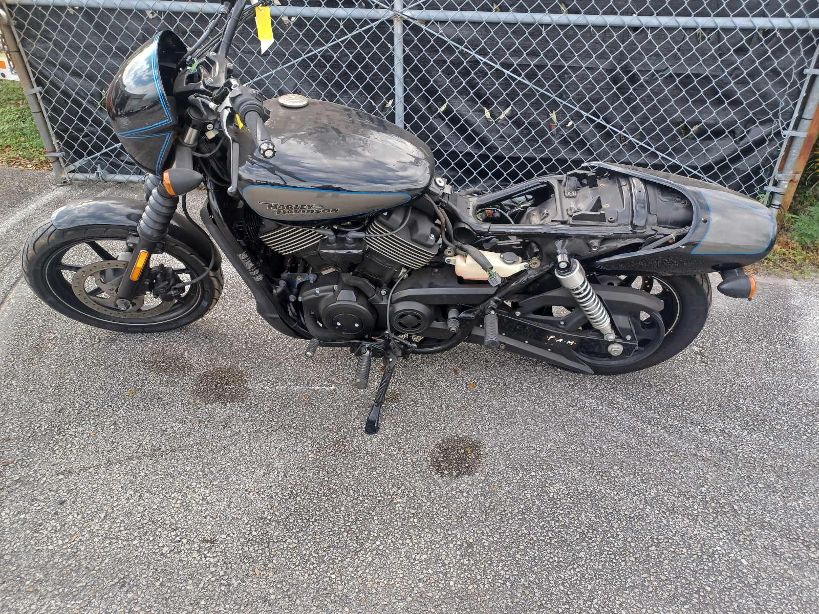17 Street 750